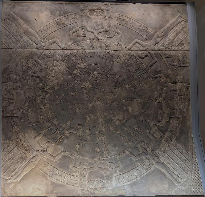 Egito: o zodíaco de Dendera