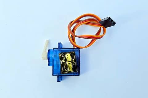 Foto: Servo motor SG90