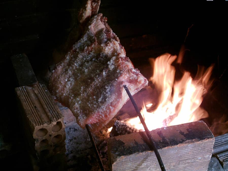 Costela no fogo de chão