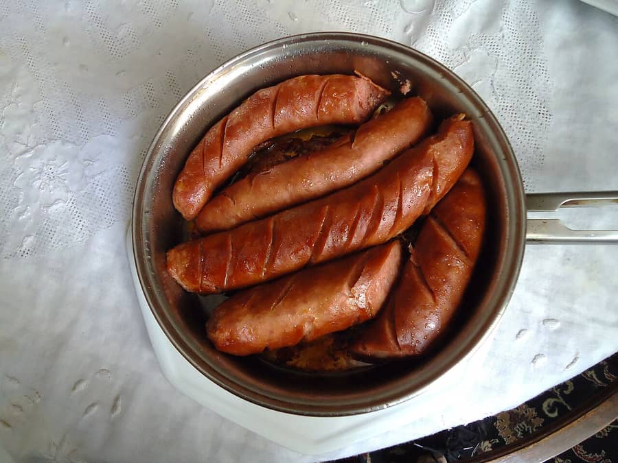 Linguiça acebolada
