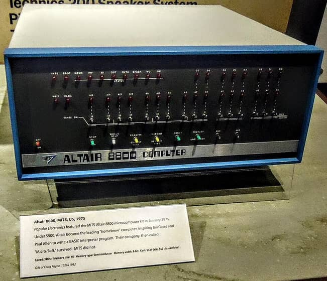 O computador Altair 8800